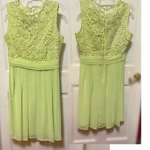 Eva Mendes NY & Company | Light Green Dress